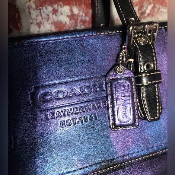 STUNNING Authentic Coach Metallic Purple & Blue Leather Handbag Tote - Picture 4 of 13